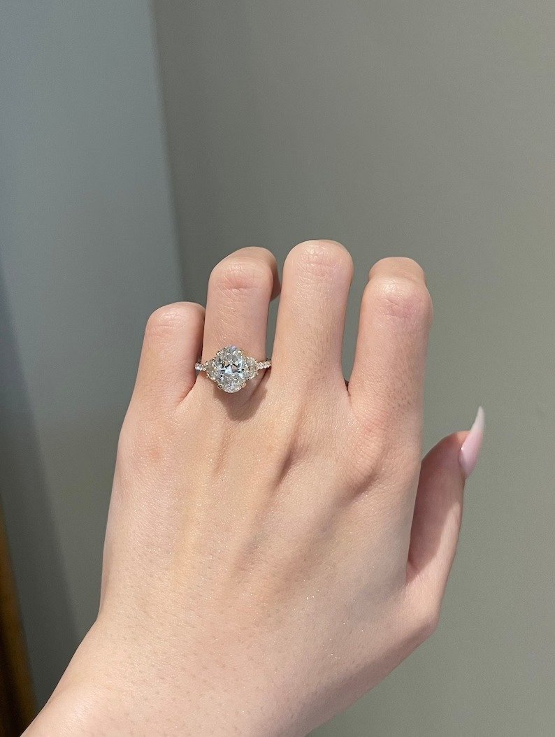 3ct Oval Cut Engagement Diamond Ring - Image 2