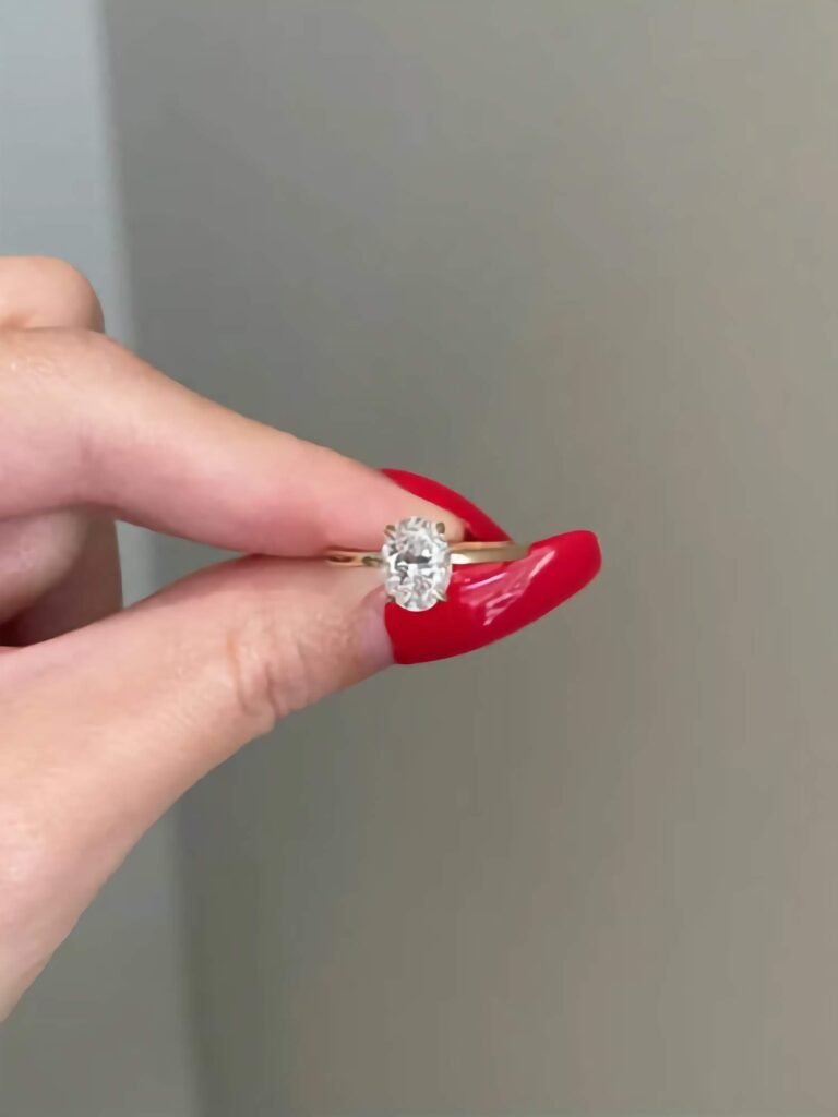 925 Silver 1.5 Carat Oval Cut Engagement Ring