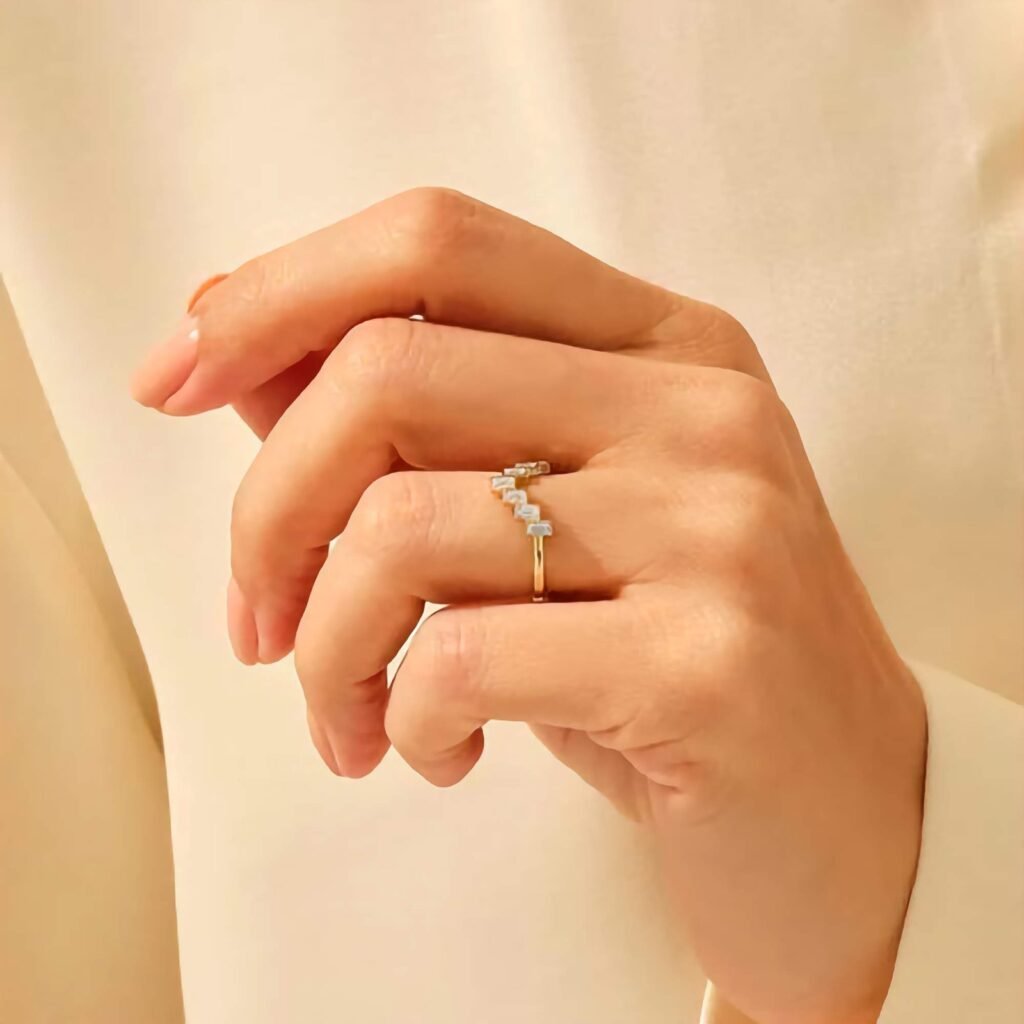 925 Silver Bezel Set Baguette Curve Ring