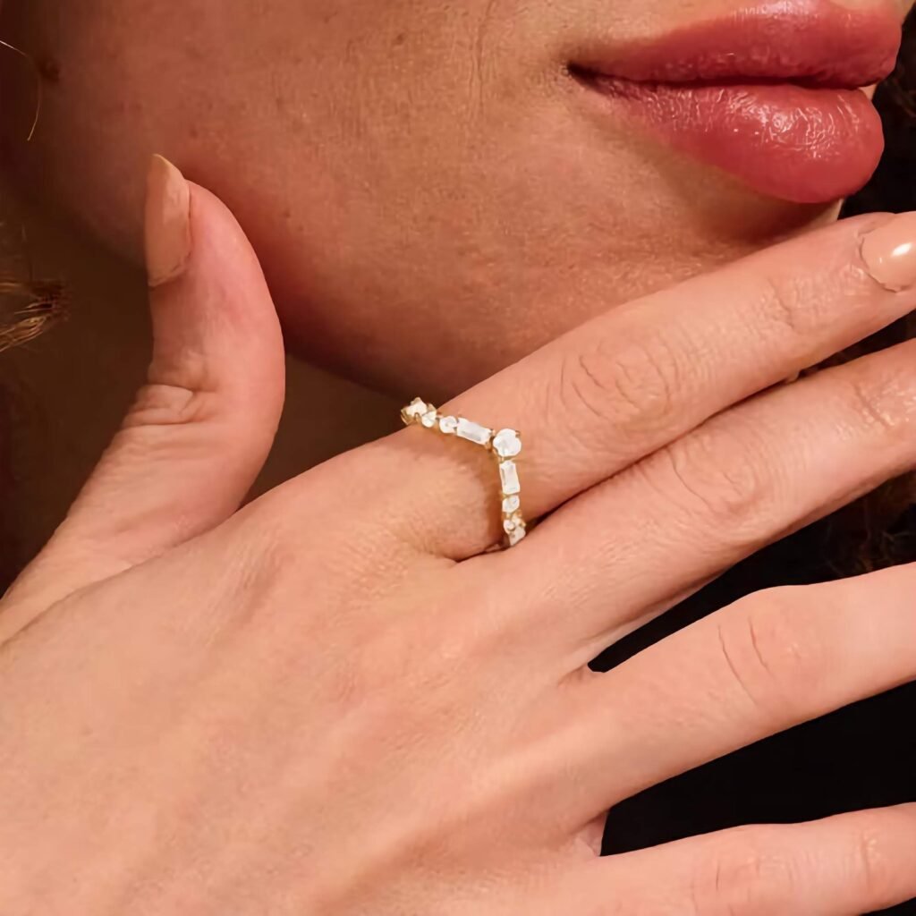 925 Silver Curve Alternating Ring