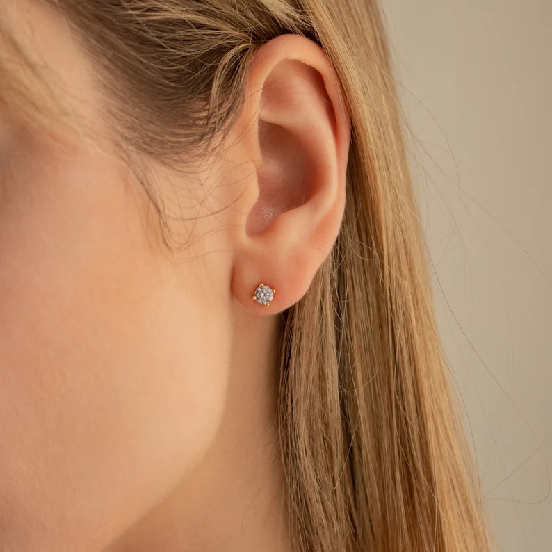 925 Silver Diamond Stud Earrings