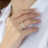 Diamond ring with continuous full eternity design