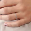 Wedding ring band with structured geometric design