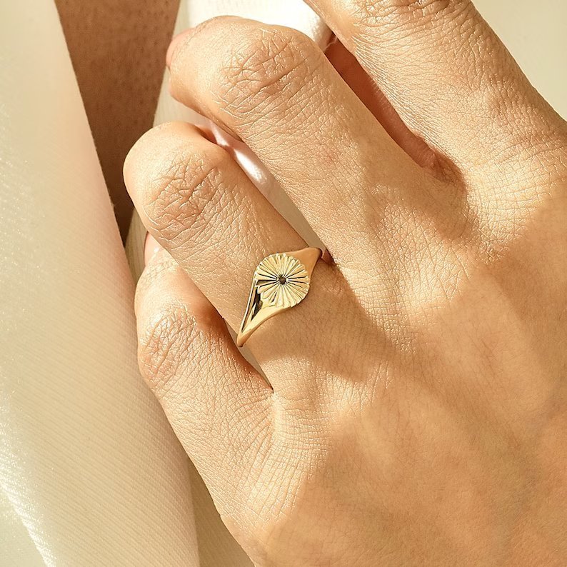 925 Silver Sunshine Signet Silver Ring