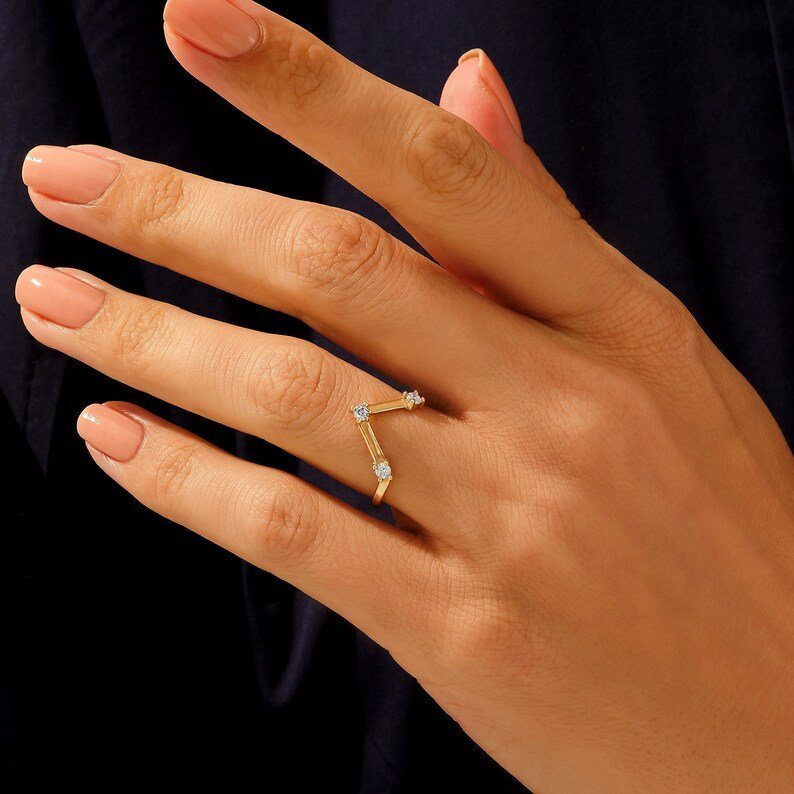 925 Silver V Ring