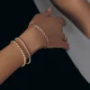 Refined 7.5-inch bracelet with open 3 prong setting