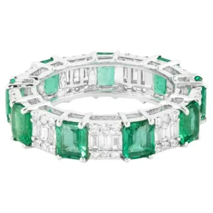 925 Sterling Silver 5.02 Carat Diamond and Emerald Infinity Band Ring