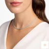 Classic tennis necklace with a clean stone line