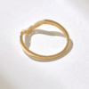 Curved sterling silver ring with 1.03 mm thickness