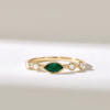 925 Sterling Silver Bezel Green Gemstone Ring - Image 2