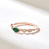 925 Sterling Silver Bezel Green Gemstone Ring - Image 5