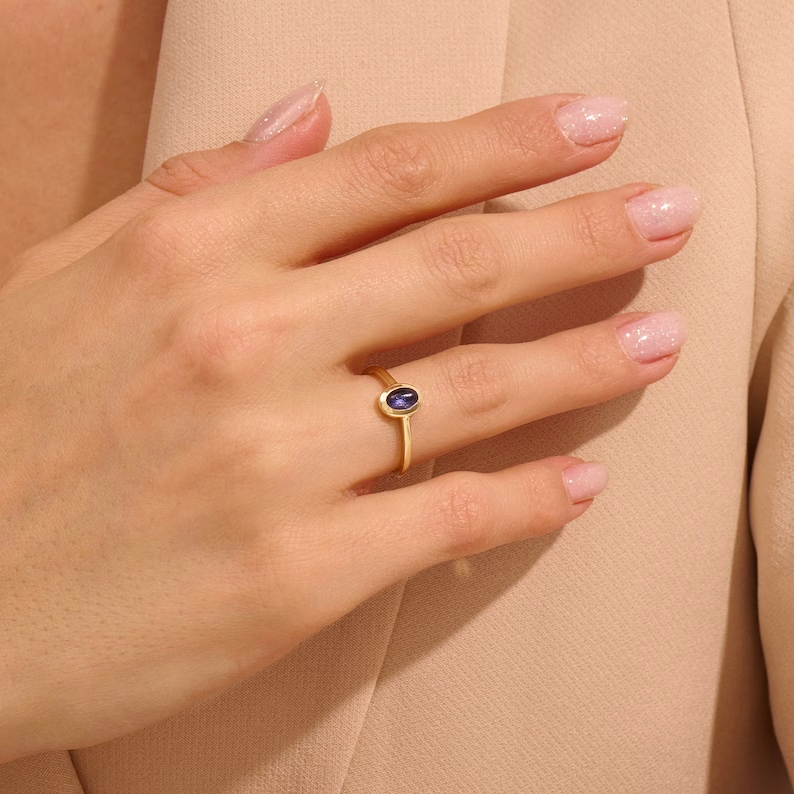 925 Sterling Silver Bezel Iolite Solitaire Ring
