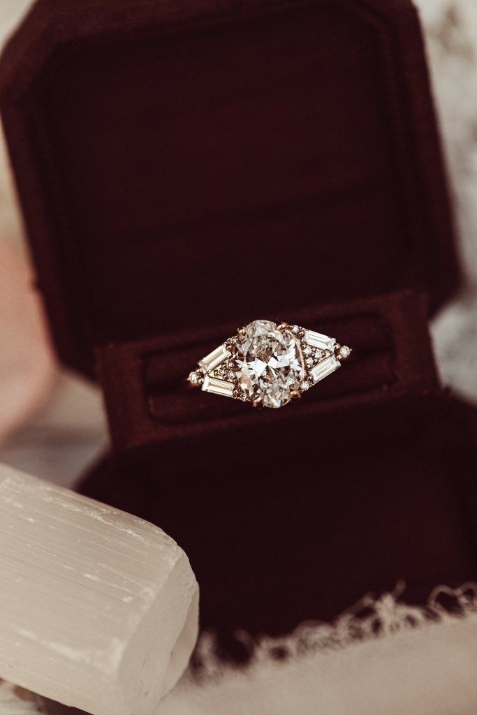925 Sterling Silver Diamond Oval Ring