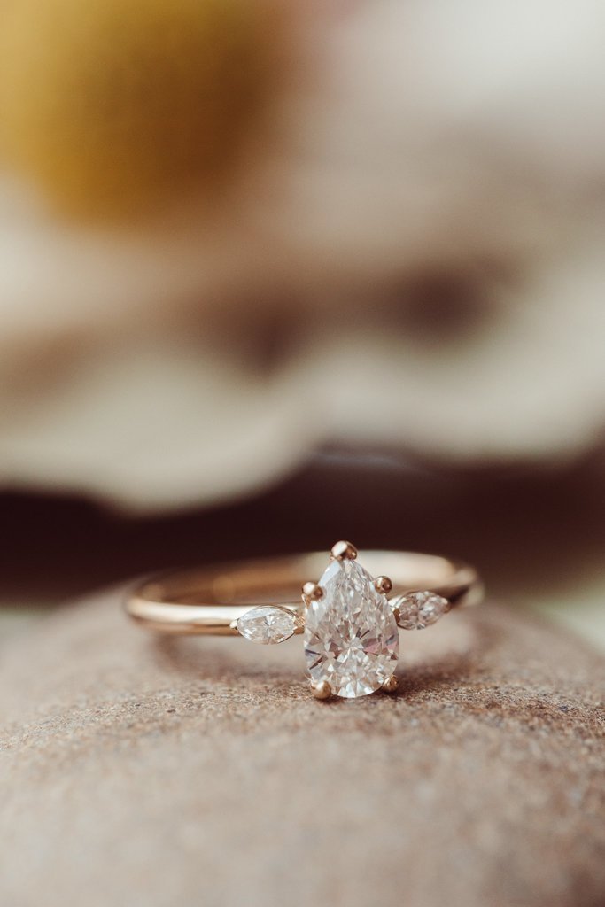 925 Sterling Silver Diamond Pear Engagement Ring