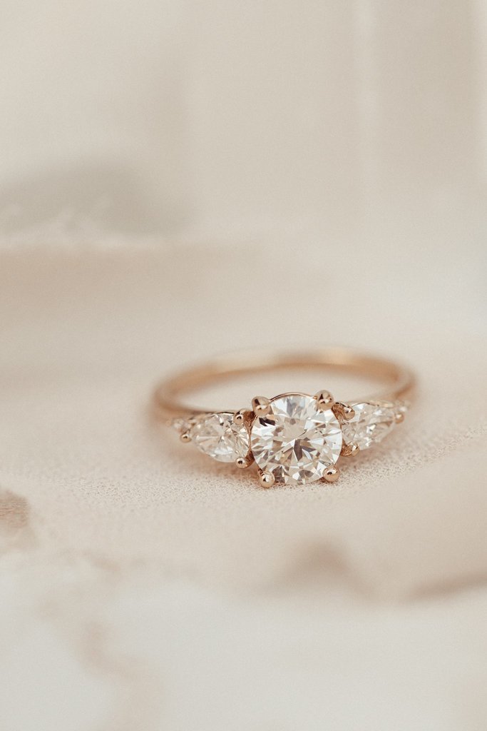 925 Sterling Silver Diamond Round Ring