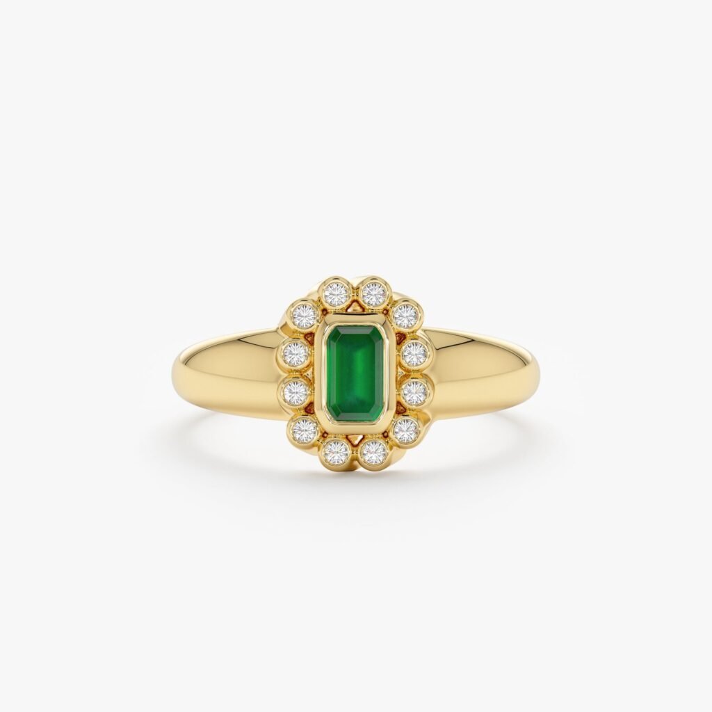 925 Sterling Silver Emerald and Diamond Vintage Ring