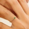 925 Sterling Silver Emerald Chain Ring - Image 5