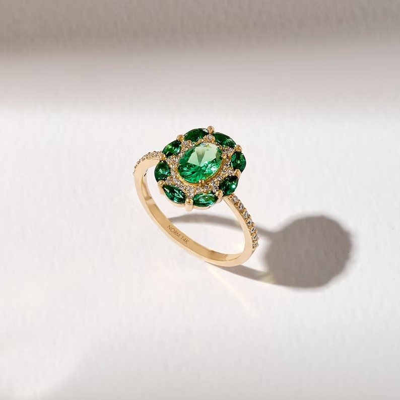 925 Sterling Silver Emerald Floral Ring
