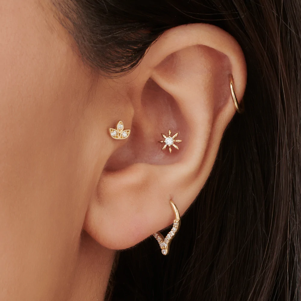 925 Sterling Silver Leaf Petal Diamond Helix Piercing