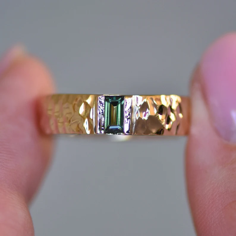925 Sterling Silver Men's Hammered Wedding Band With Green Sapphire