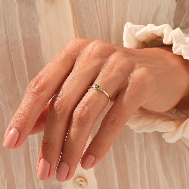 925 Sterling Silver Minimalist Emerald Trio Ring