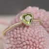 925 Sterling Silver Peridot Heart Ring - Image 4
