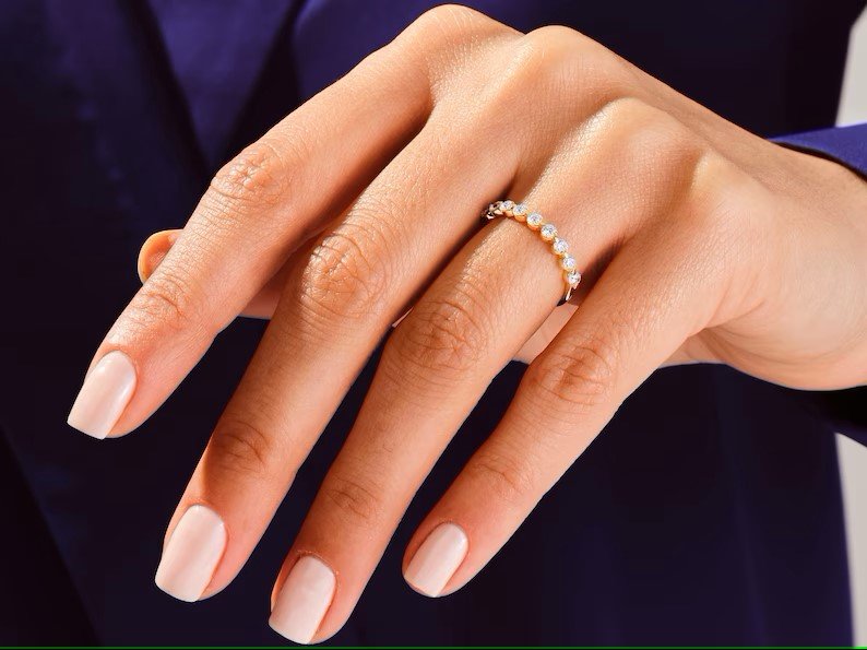 925 Sterling Silver Round-Cut Anniversary Ring Nine-Stone Anniversary Ring For Women