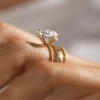 Timeless engagement ring with clear, elegant styling