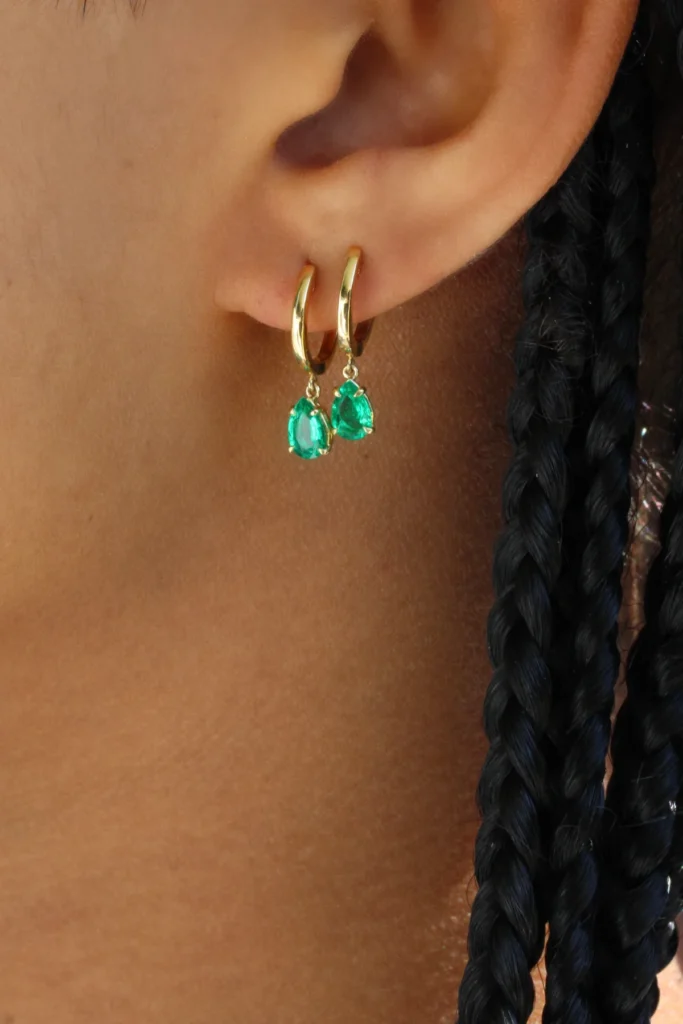 925 Sterling Silver Single Huggie With Pear-Shaped Emerald Drop