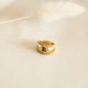Signet ring with a refined, timeless style