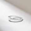 Half eternity ring with 5.24 mm top width
