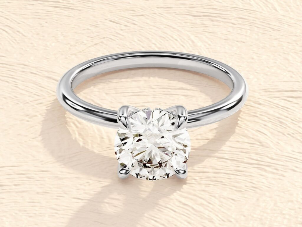 Round Cut 1 ct Diamond Engagement Ring