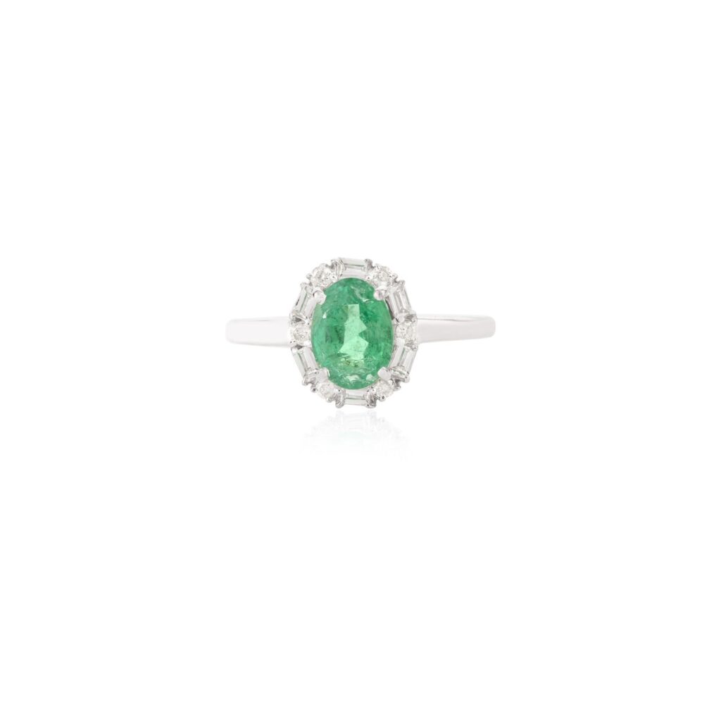 925 Sterling Silver Emerald Halo Diamond Ring
