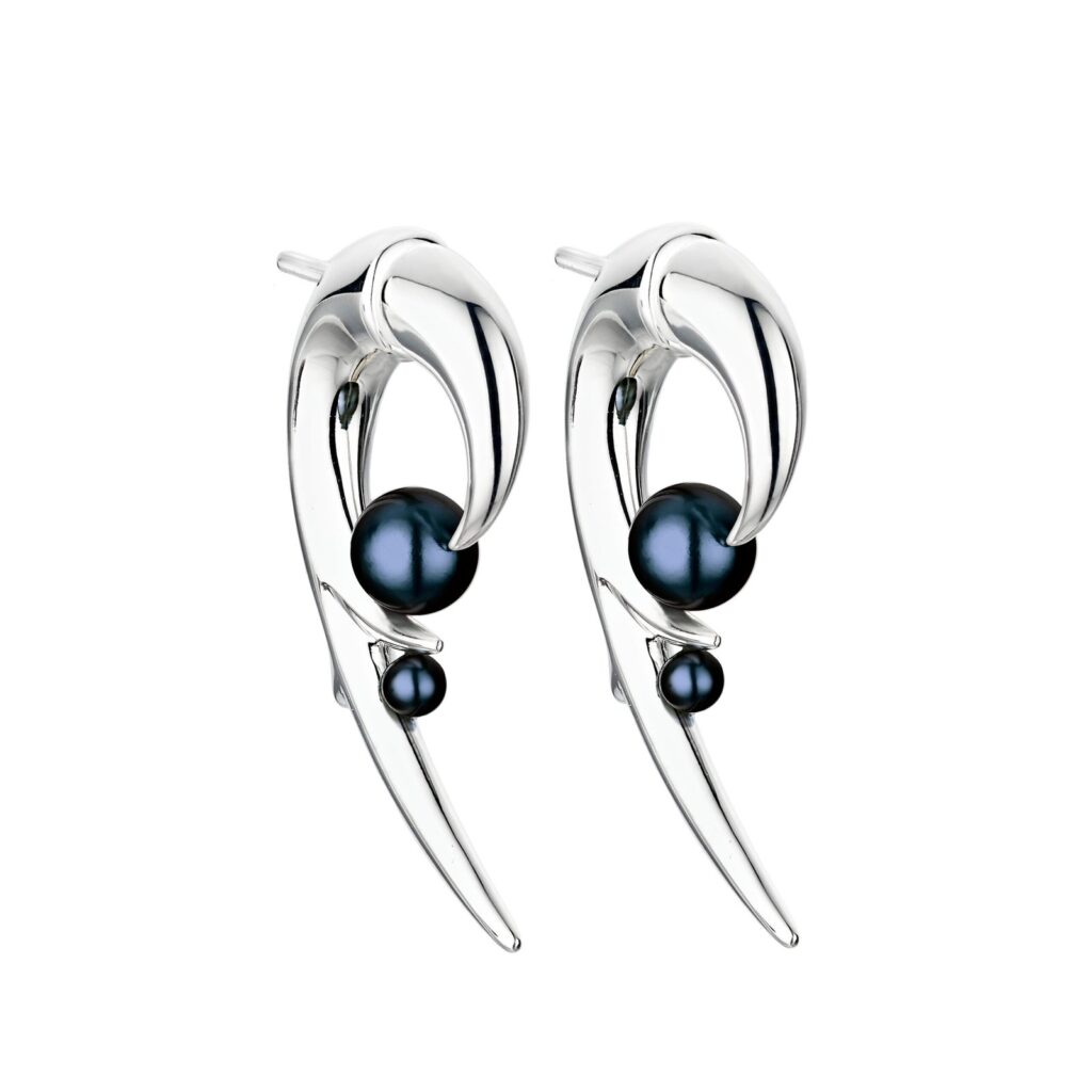 925 Sterling Silver Hooked Pearl Earrings and Black Pearl