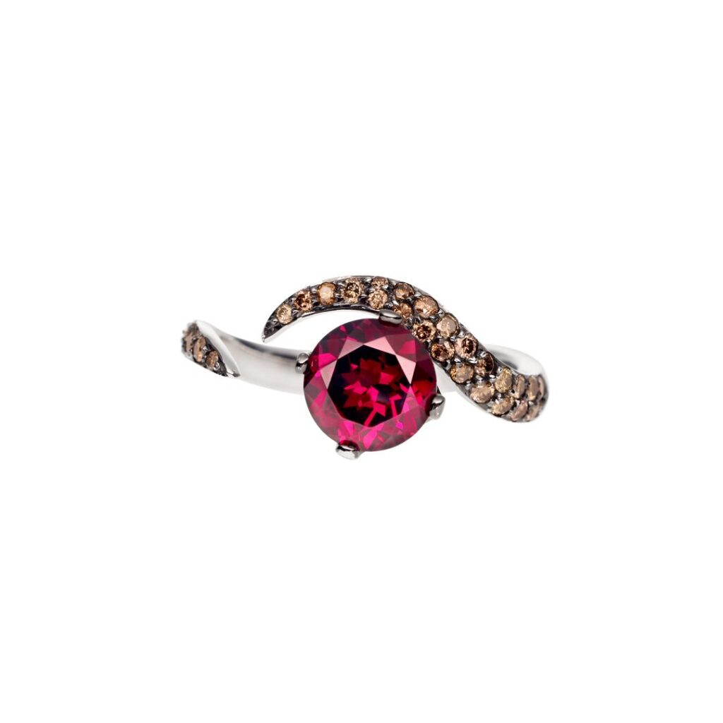 925 Sterling Silver Interlocking Aurora Diamond Ring and 1.96CT Rhodalite