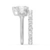 Pear shaped diamond ring with a graceful silhouette