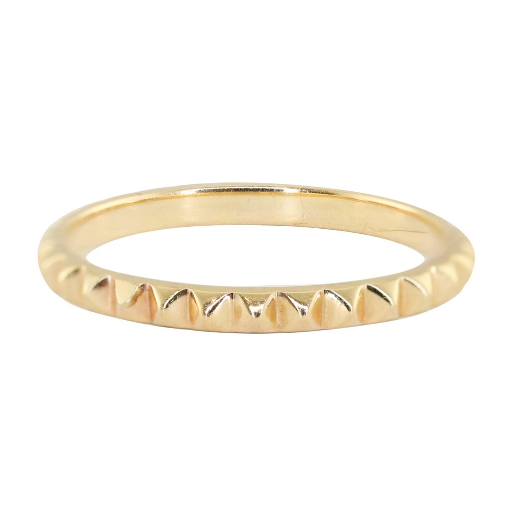 925 Sterling Silver Pyramid Ring