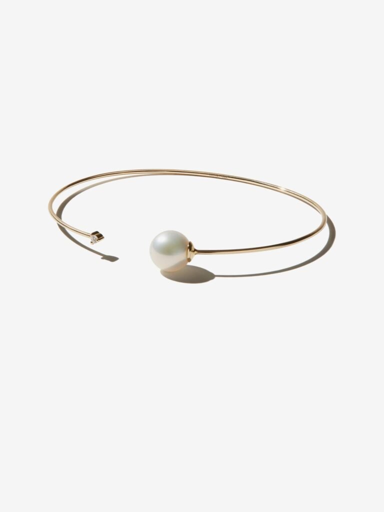 925 Sterling Silver SBA117 . Pearl and Diamond Cuff