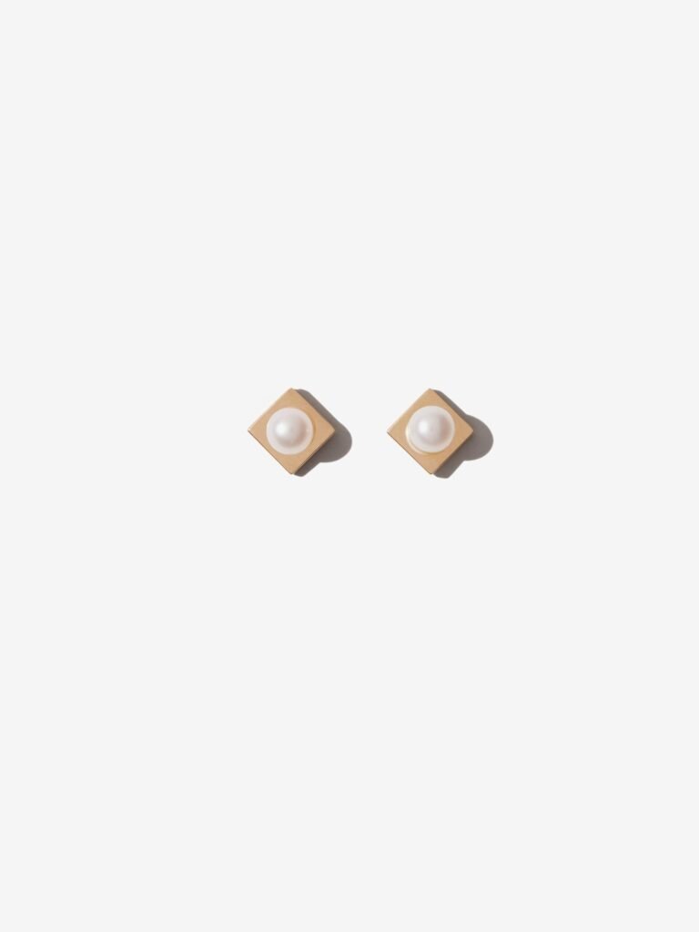 925 Sterling Silver Square Pearl Stud Earrings